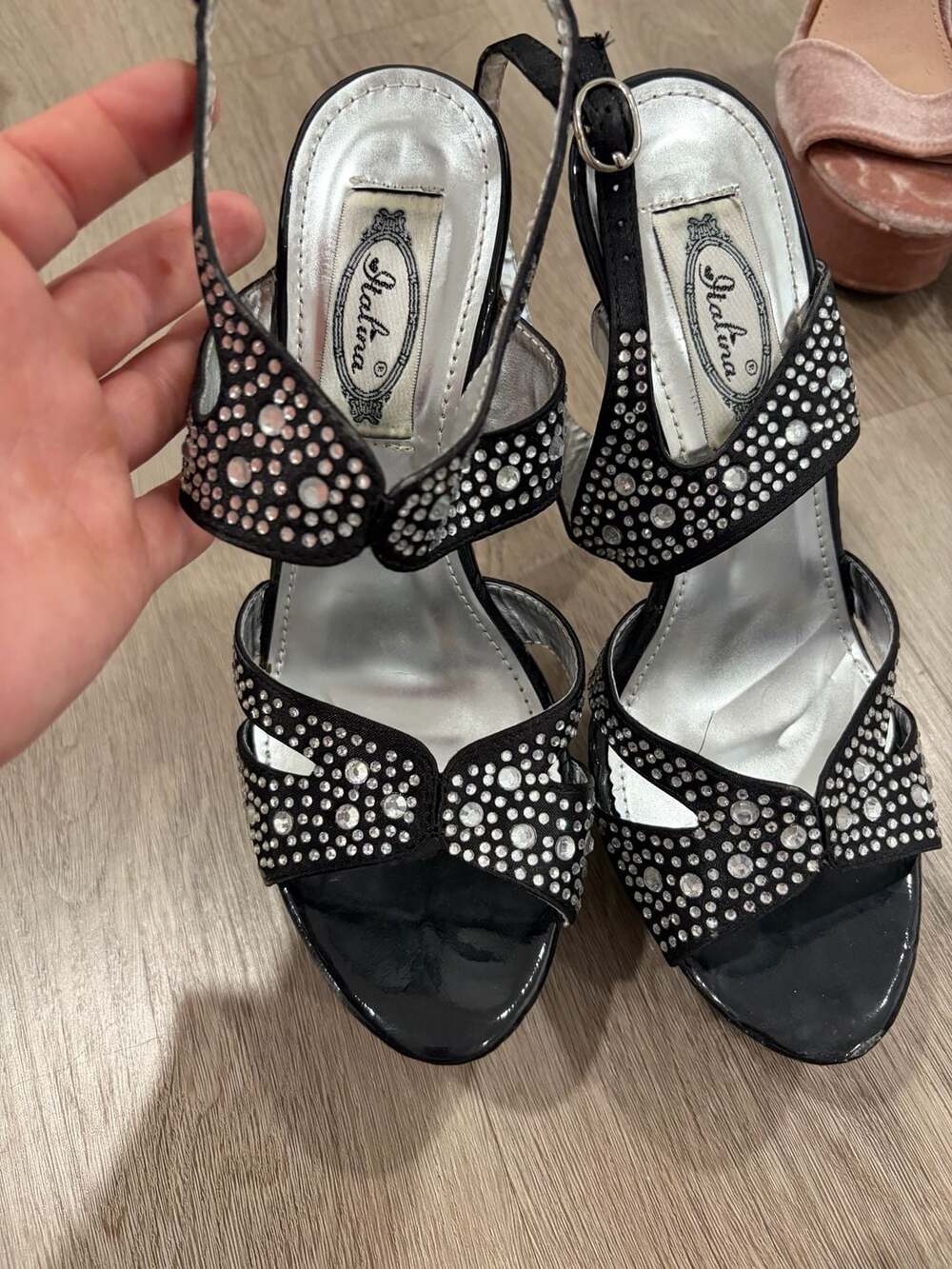 Italina Rhinestone Stiletto Heels Size 8 Black Silver